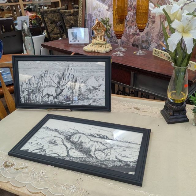 Add colour and flair to your space with pre-loved artwork and decorative pieces! Whether you're looking for locally-made art, prints of unique works, or just that bit of color for that special spot, you are sure to find a treasure that will spruce up your home ✨ 
Swing on by and discover what gently used items are waiting for you! 

Donation Hours: 
Monday/Tuesday/Saturday/Sunday 10am until 4pm 
Wednesday/Thursday/Friday 10am until 7pm 

Store Hours: 
Monday/Tuesday/Saturday/Sunday 10am-5pm 
Wednesday/Thursday/Friday 10am until 8pm 

Closed on all Statutory holidays